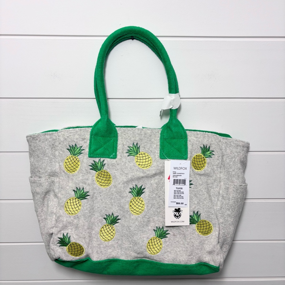 Wildfox Pineapple Gray‎ and Green Crossbody Bag with Adjustable Strap - Picture 3 of 14